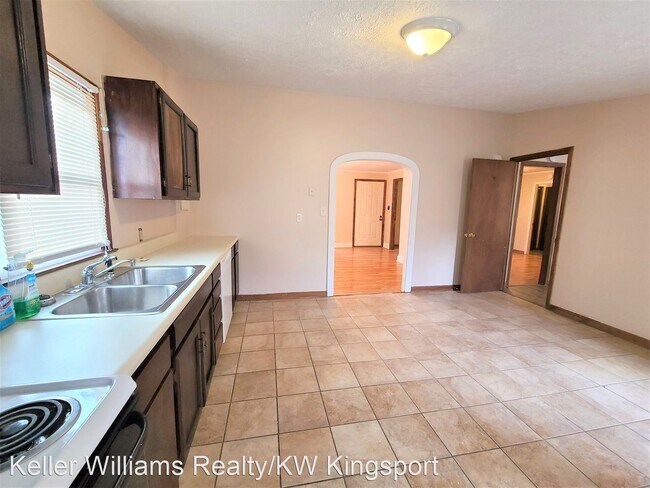 Building Photo - 2 br, 1 bath House - 4510 Carters Valley Rd