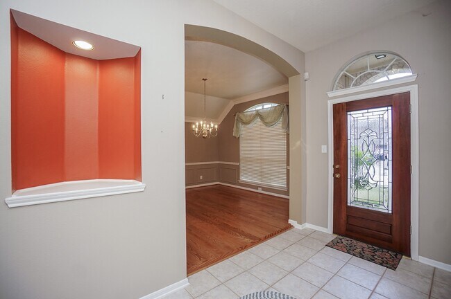 Building Photo - 9914 Clear Meadow Ln