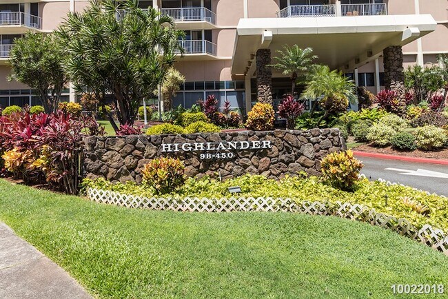 Building Photo - $2,395 / 1br - 514ft2 - The Highlander, 1bdrm, Incls Utilities, Avail April 1st (Aiea)