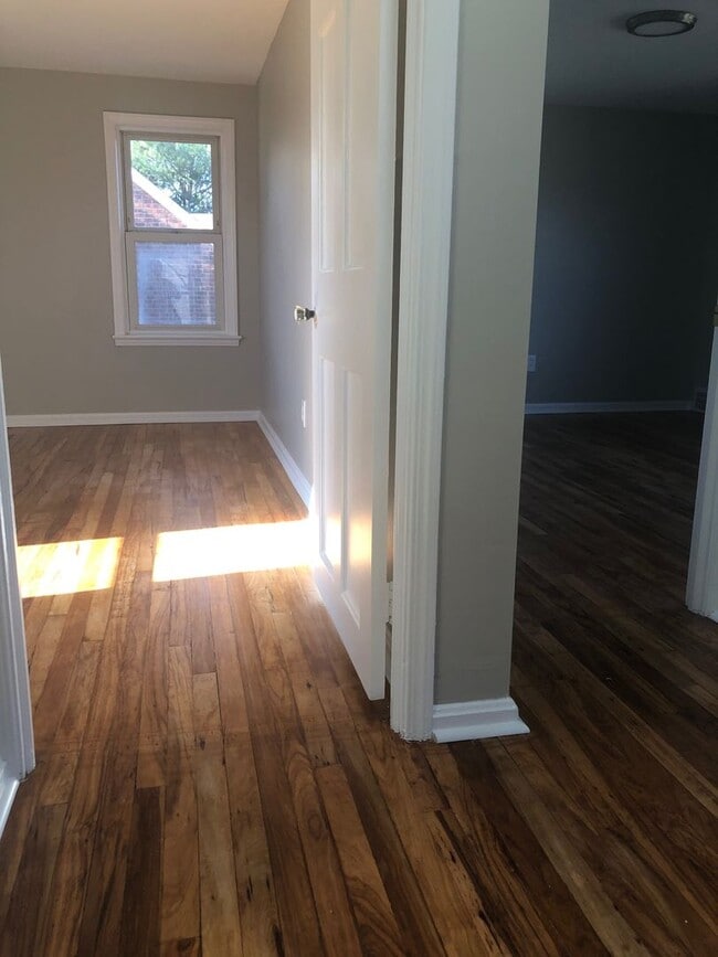 Building Photo - Check out this fully remodeled brick colon...