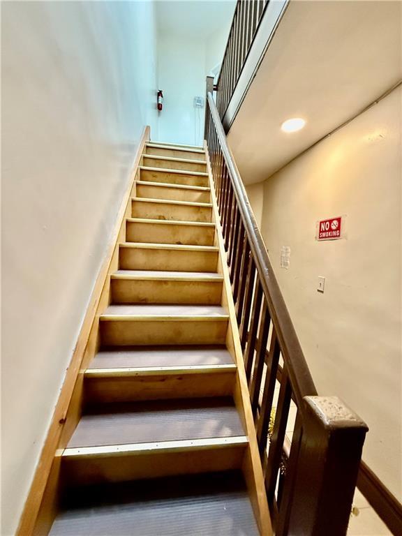 Building Photo - 6304 18th Ave