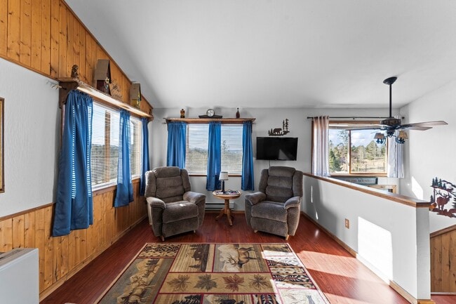 Building Photo - 108 Southgate Rd