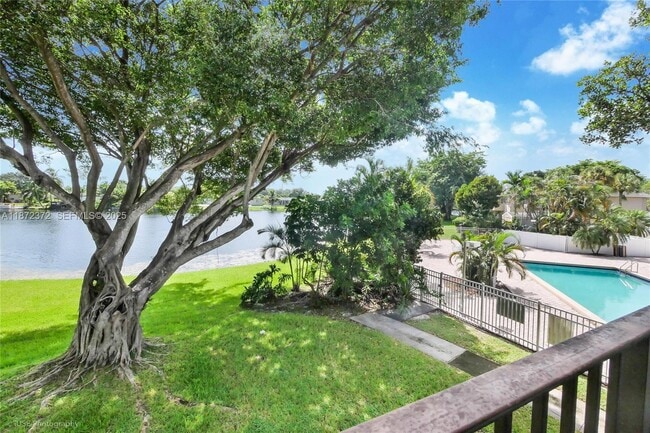 Building Photo - 1941 NW 96th Terrace