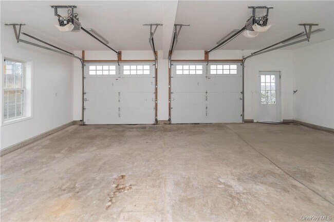 Building Photo - 66 Mulberry Ln