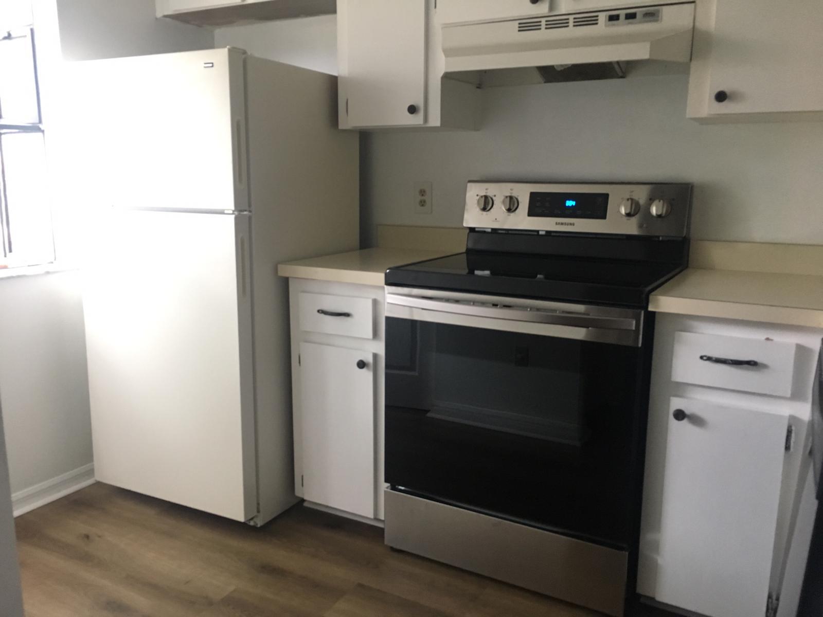 Building Photo - 807 SW 60th Ter