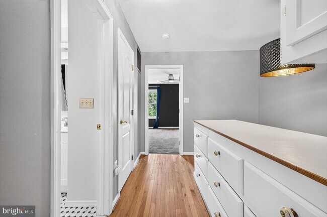 Building Photo - 967 Herons Run Ln