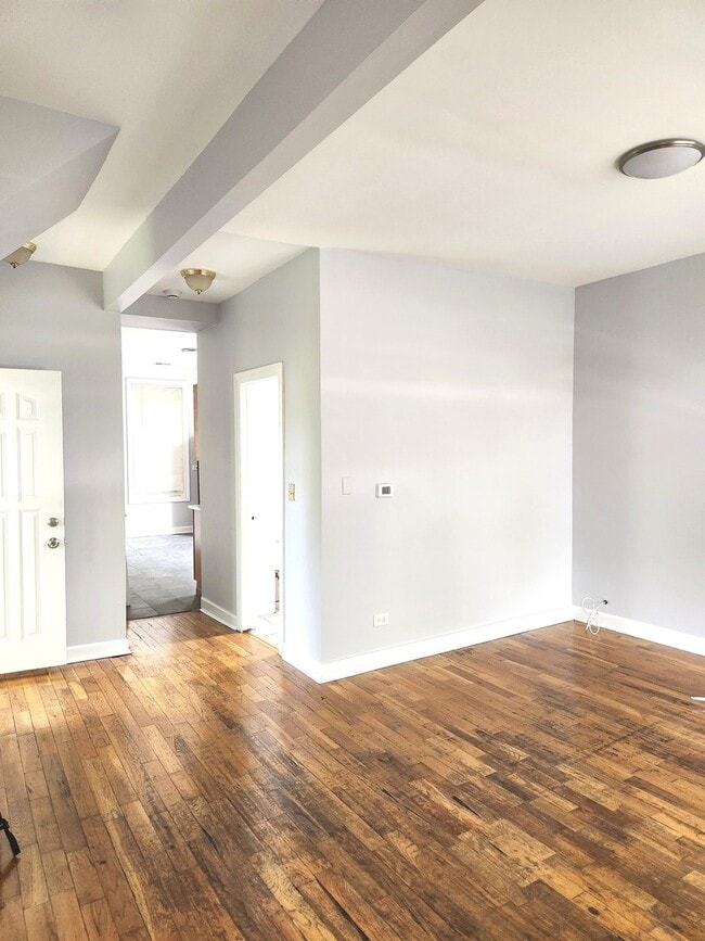 Building Photo - 5325 S Honore St