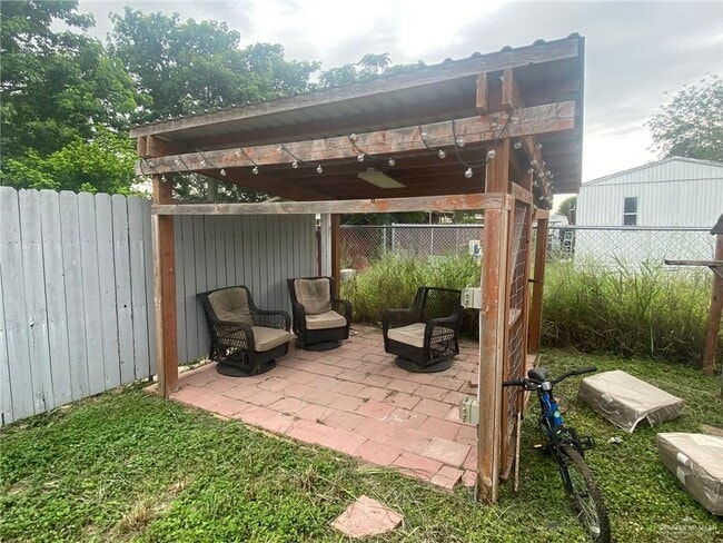 Building Photo - 1320 Snook Ct