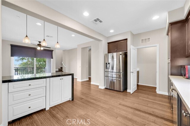 Building Photo - 158 Macintosh Way