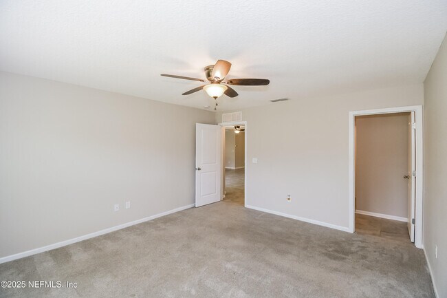 Building Photo - 3040 Greywood Ln