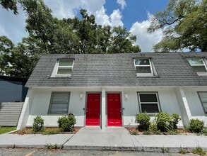 Building Photo - 1231 SW 61st Terrace