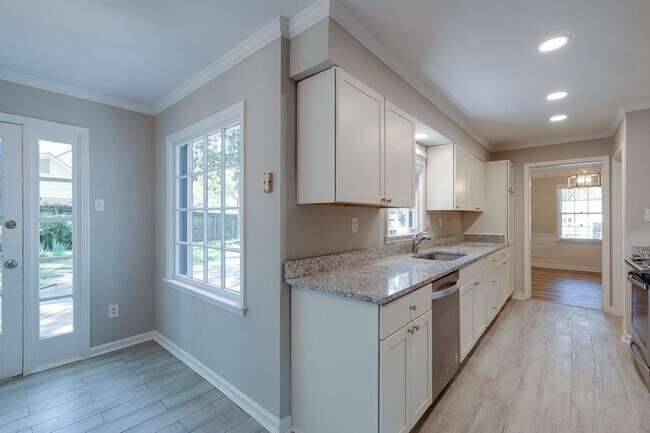 Building Photo - 1311 Poplar Estates Pkwy