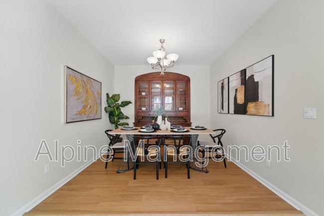 Building Photo - 5109 Campion Dr
