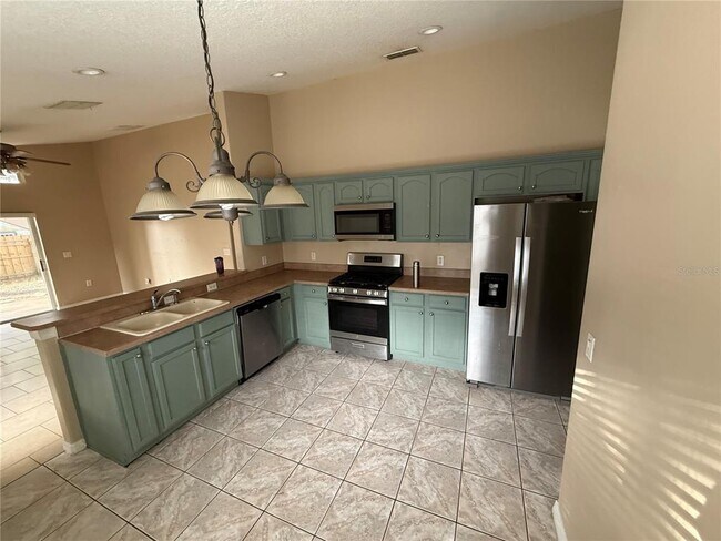 Building Photo - 3052 Wild Pepper Ave