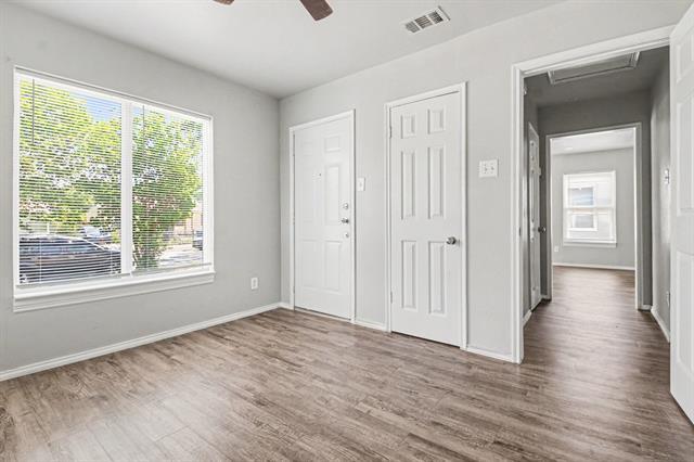 Building Photo - 2475 Volga Ave
