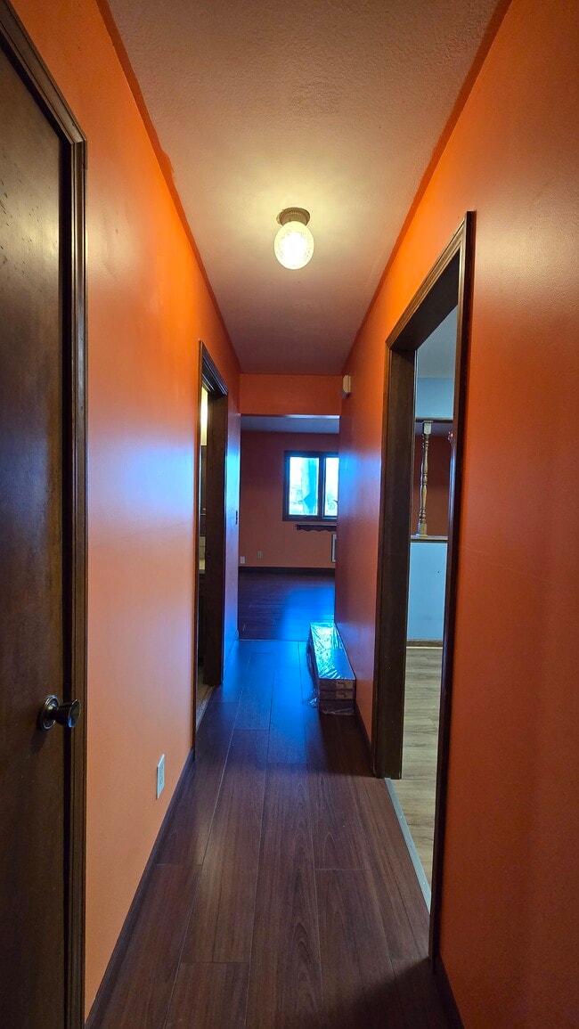 Building Photo - 7th Avenue