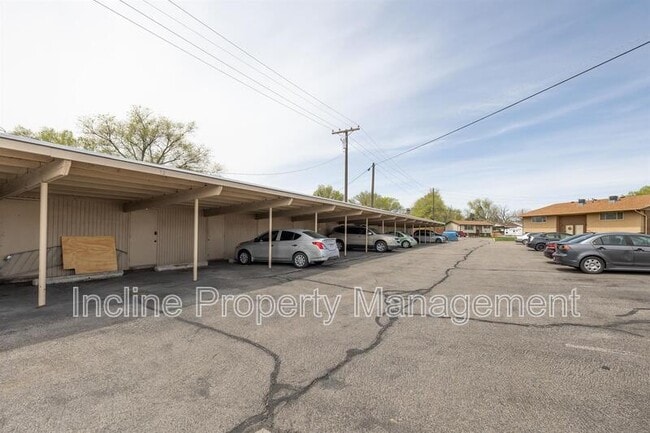 Building Photo - 80 N 400 E