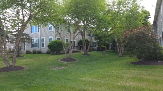 Building Photo - 532 S Jade Ln