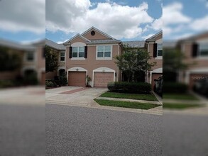 Building Photo - 2534 Glenrise Pl