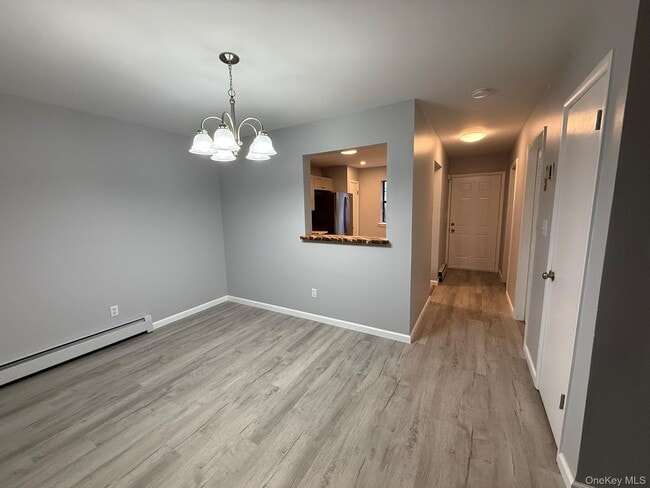 Building Photo - 540 Saracino Dr