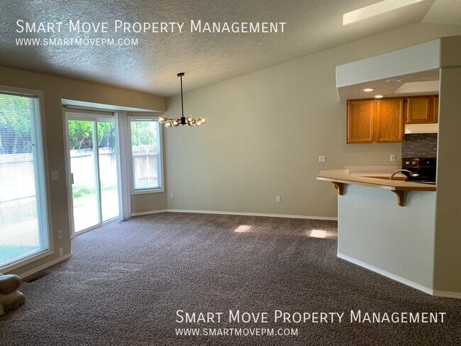 Building Photo - 10890 W Tidewater Ct