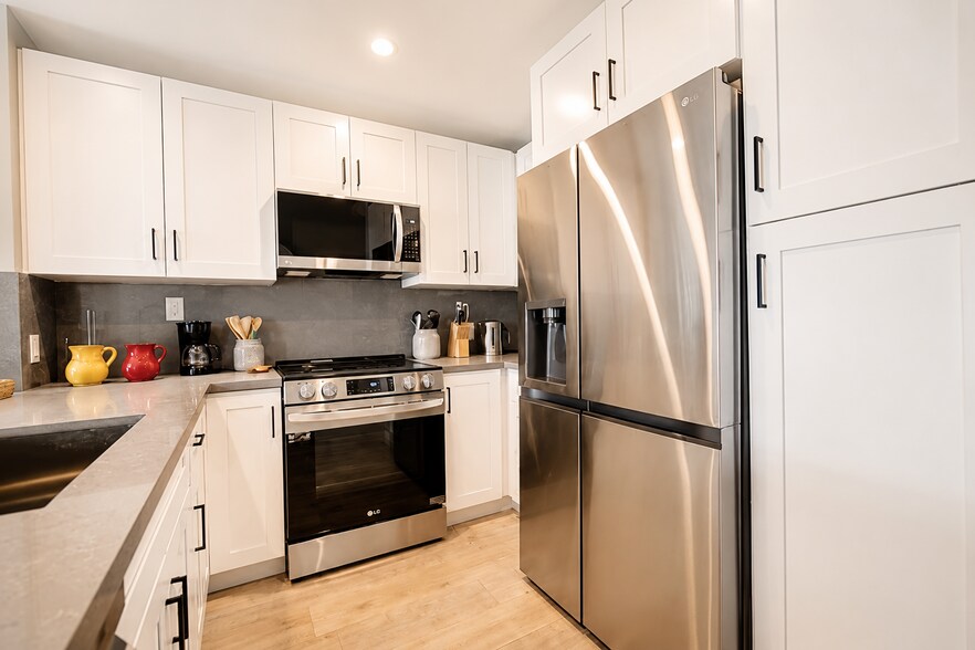 Building Photo - 11789 Saint Andrews Pl