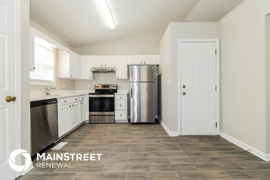 Building Photo - 207 Remington Ct