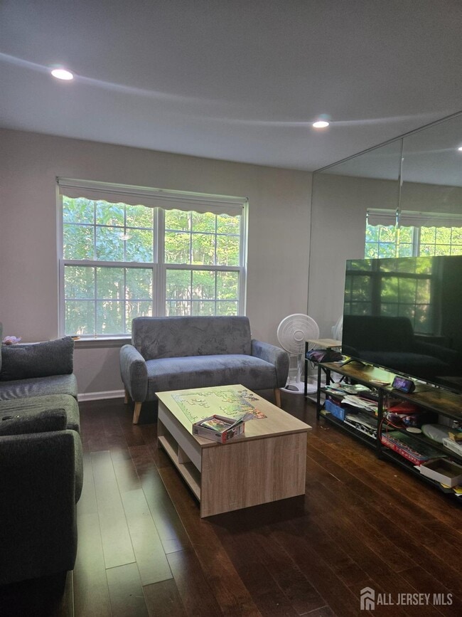 Building Photo - 201 Prestwick Way