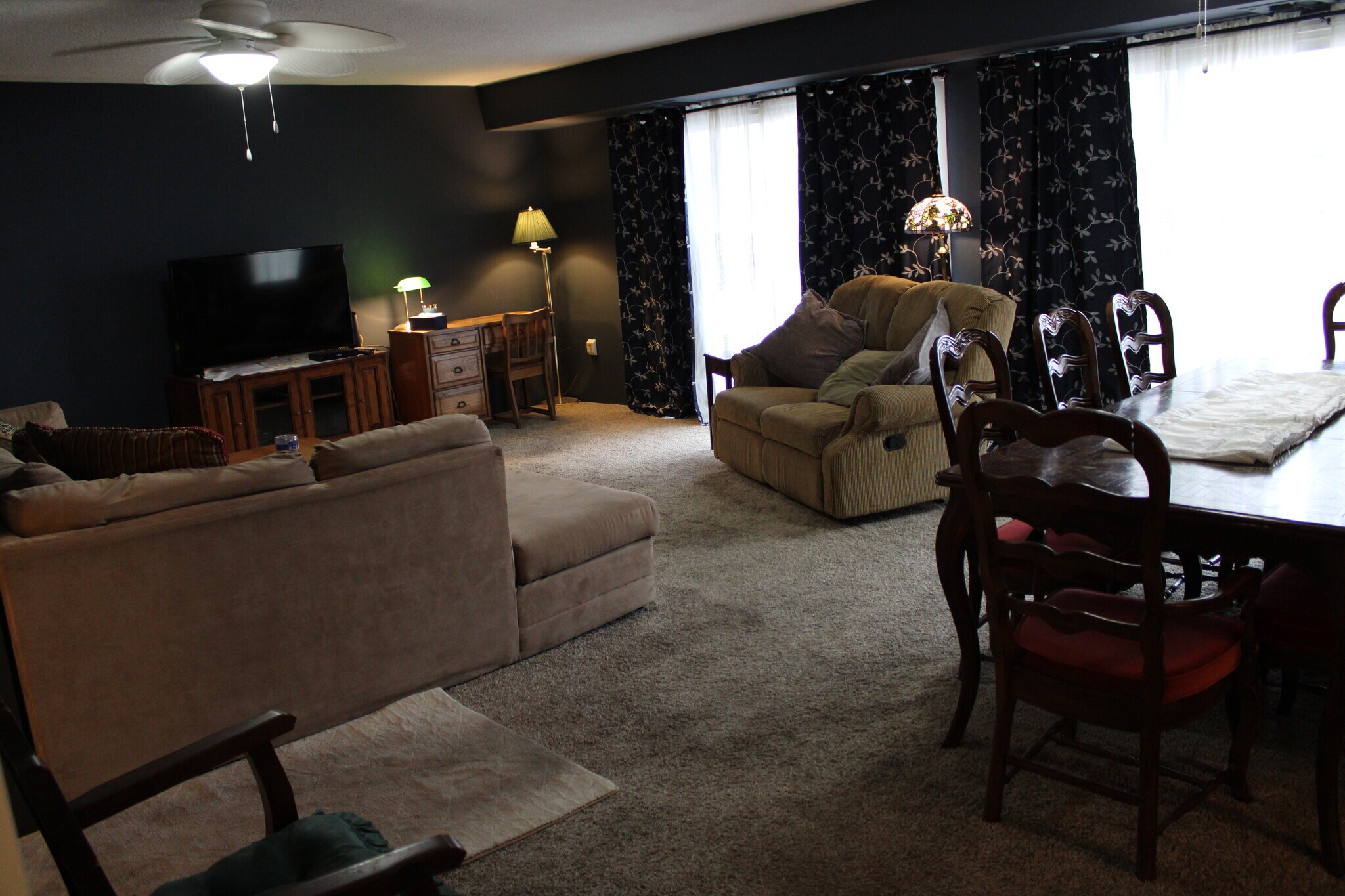 Building Photo - 1100 Erie Ave