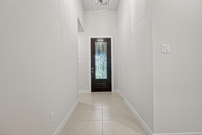 Building Photo - 212 Milas Cv