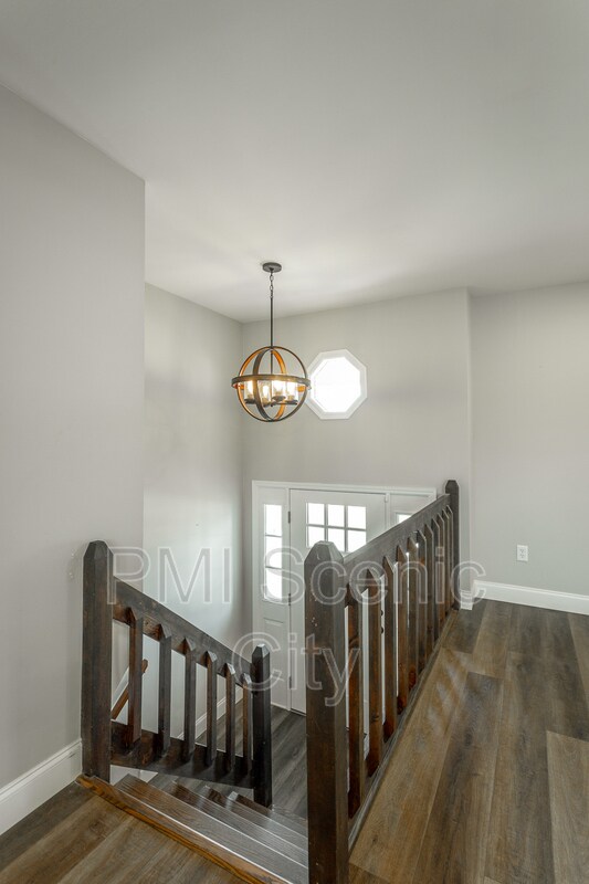 Building Photo - 8128 Fallen Maple Dr