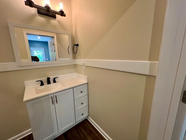 Building Photo - 4321 Pond Pine Trl