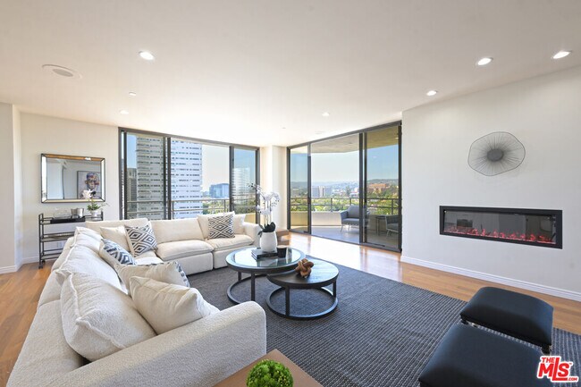 Building Photo - 10601 Wilshire Blvd