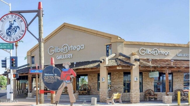 Building Photo - 6804 E 2nd St