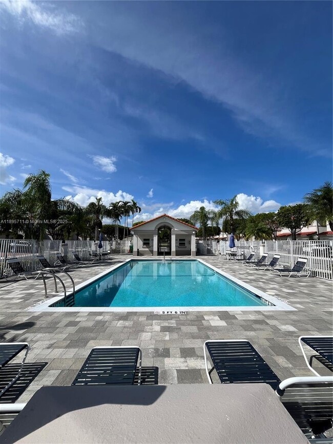 Building Photo - 10913 NW 43rd Ln