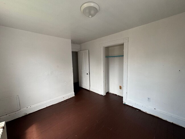 Building Photo - Use Your Tax Return For This Sweetheart of a Deal! Want to stop renting and finally own your own ...