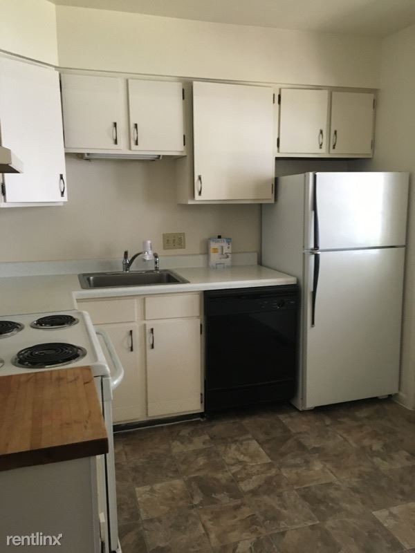 Building Photo - 736 Colony Ct