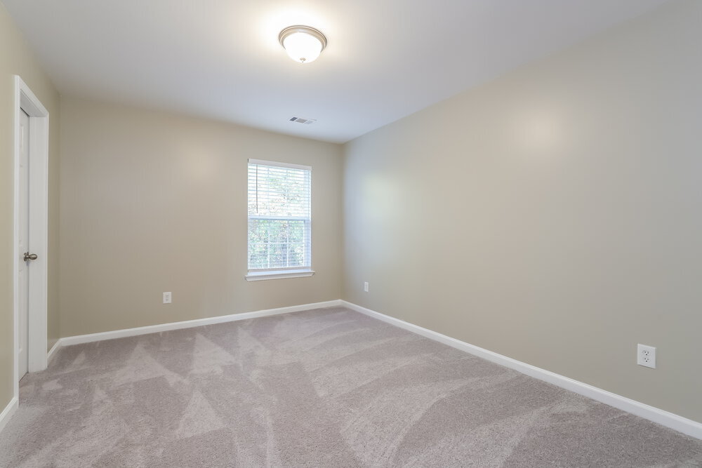 Building Photo - 2305 Mayfair Dr