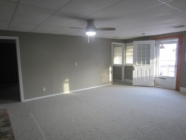 Building Photo - 64 Kins Ct