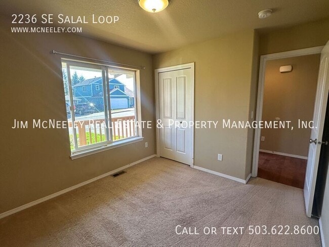 Building Photo - 2236 SE Salal Lp