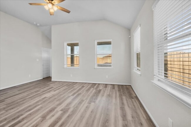 Building Photo - 503 Thunder Cloud Dr