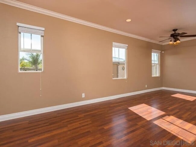 Building Photo - 1517 Laurel Grove Dr