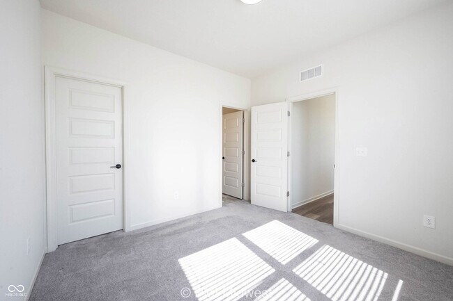 Building Photo - 6809 Blackwater Ln