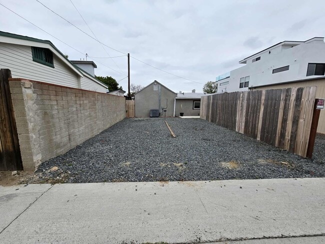Building Photo - 4080 Sequoia St