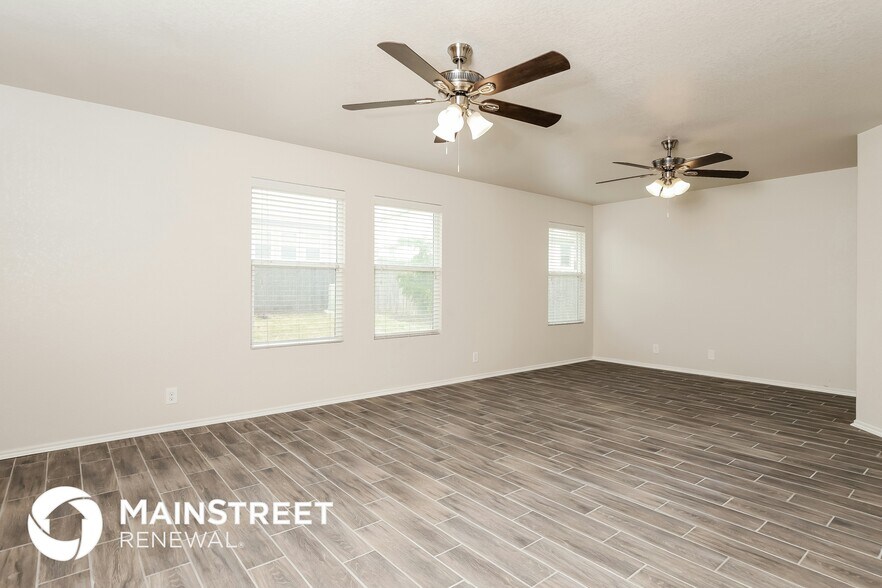 Building Photo - 11322 Camp Creek Trail