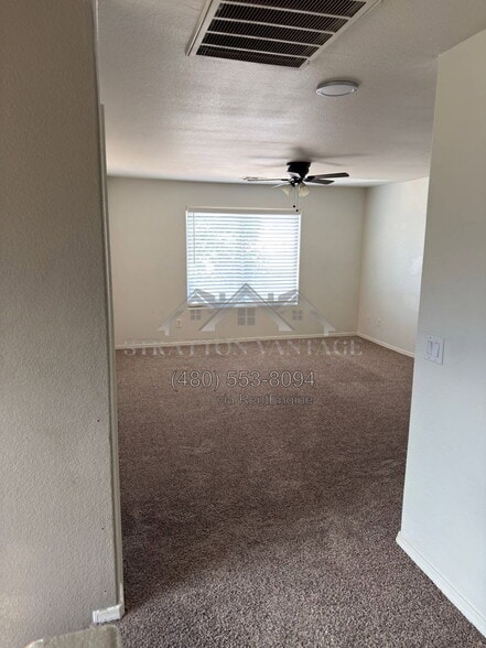 Building Photo - 14159 W Columbus Ave