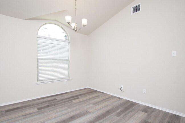 Building Photo - 1226 Kiskadee Branch Dr