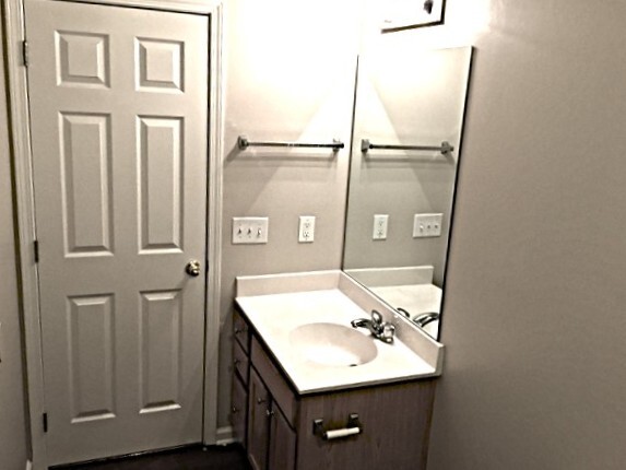 Building Photo - 244 Tigers Paw Dr