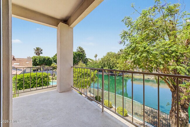 Building Photo - 5812 W Del Lago Cir