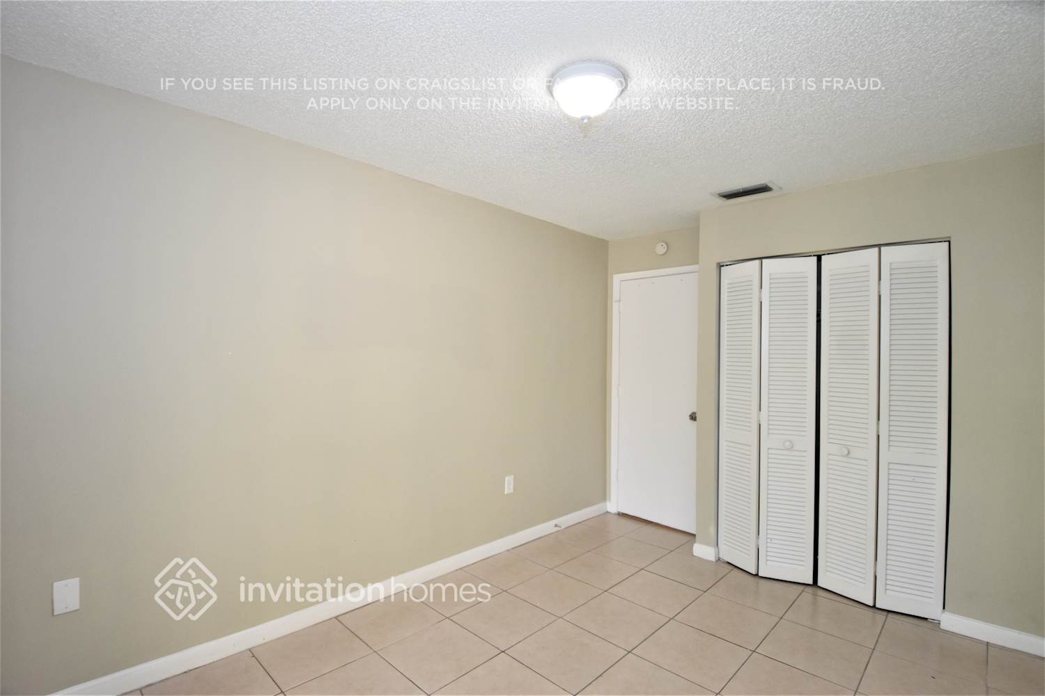 Building Photo - 11221 SW 117th Ct